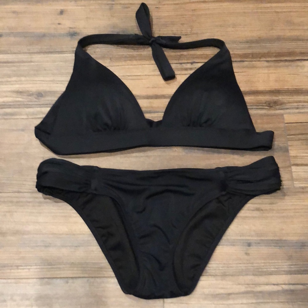 2/$30 Bikini Victoria’s Secret Size Small